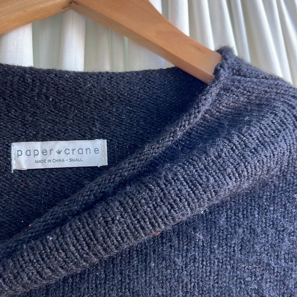 Paper Crane - size small - sweater: black, white and brown - Picture 4 of 6